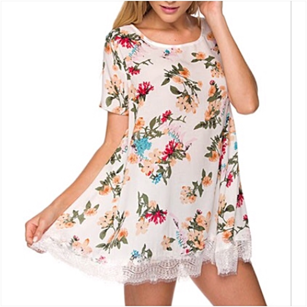 📍SALE Relaxed Flowy Floral Lace Hem Tunic SML - Picture 7 of 8